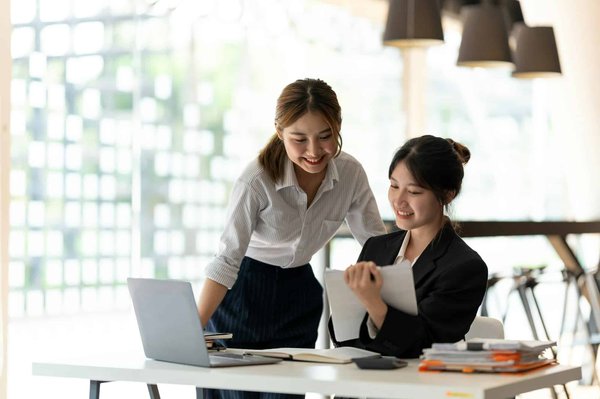 Le média business : les stratégies pour réussir en 2025